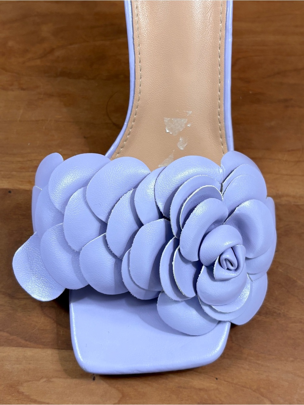 New York & Company Chana Floral Rosette Mules Lavender/Light Purple, size 7.5 - Picture 3 of 16